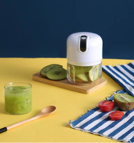 Portable Rechargeable Electric Chopper – USB Charging Mini Food Processor for Vegetables, Fruits & Kitchen Use